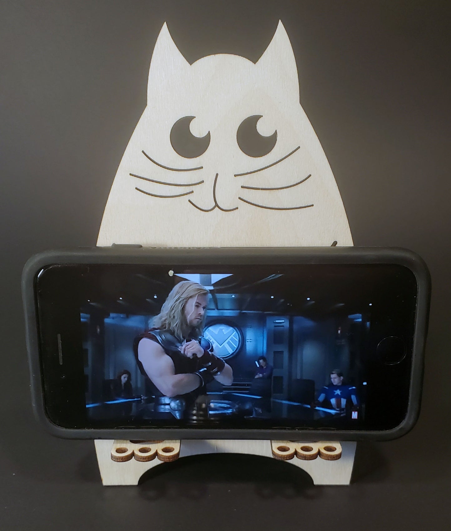 Phone stand -kitty in love